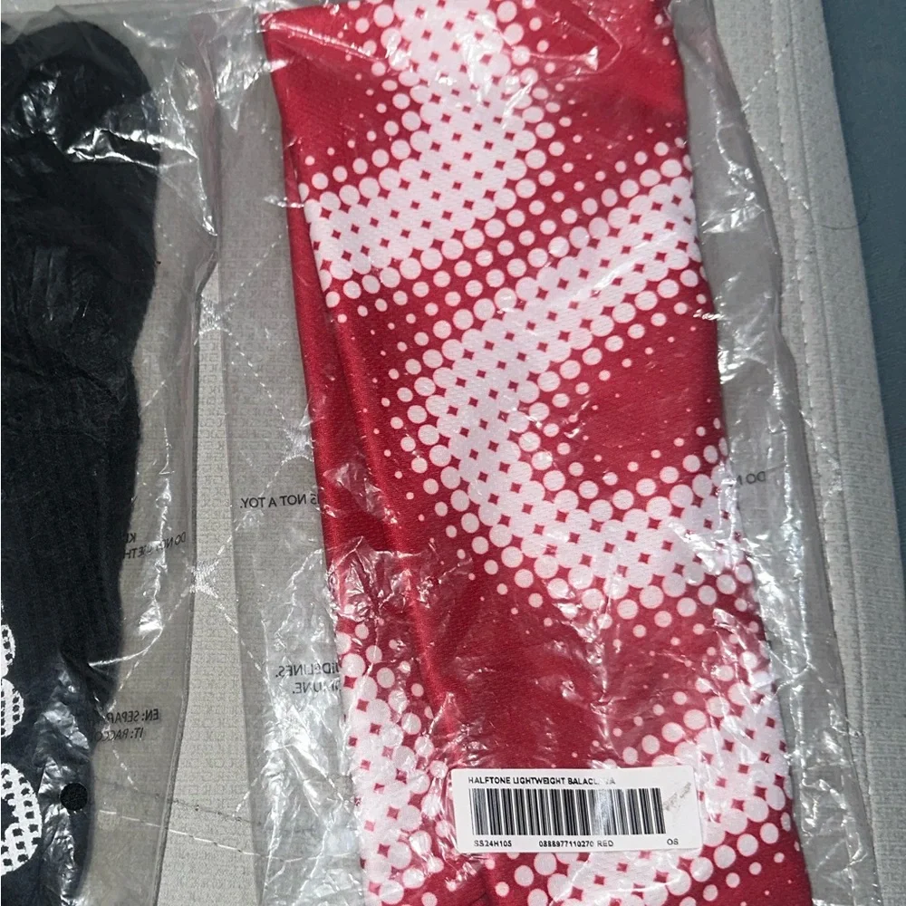Supreme halftone balaclava